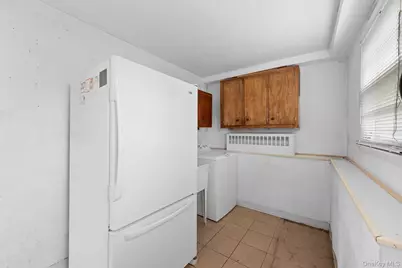 23 Library Lane, Plainview, NY 11803 - Photo 19