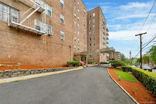 300 N Broadway, Yonkers, NY 10701 - Photo 19