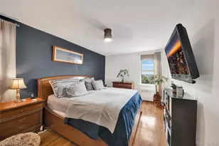 300 N Broadway, Yonkers, NY 10701 - Photo 9
