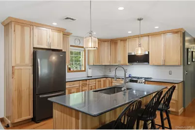 128 Sawmill Road, Red Hook, NY 12571 - Photo 9