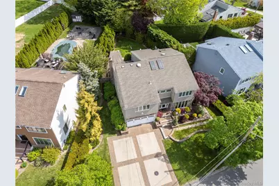 3379 Harold Street, Oceanside, NY 11572 - Photo 39