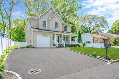 72 Rushmore Street, South Huntington, NY 11746 - Photo 3