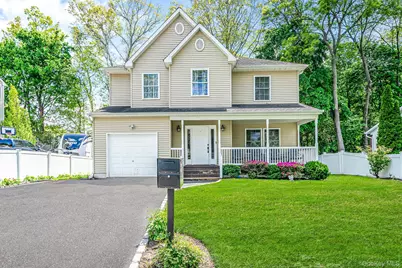 72 Rushmore Street, South Huntington, NY 11746 - Photo 1