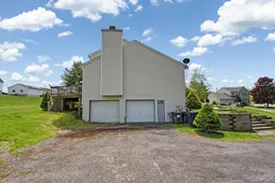 4 Brook Ct, Walden, NY 12586 - Photo 37