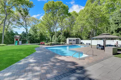 4 Douglas Street, Port Jefferson Station, NY 11776 - Photo 33