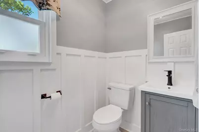 4 Douglas Street, Port Jefferson Station, NY 11776 - Photo 17