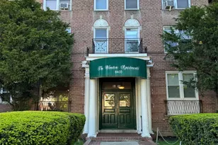 84-55 Daniels St, Jamaica, NY 11435 - Photo 9