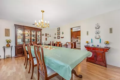 18 Tacoma Lane, Syosset, NY 11791 - Photo 13