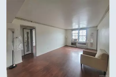 87-20 175th Street #1M, Jamaica, NY 11432 - Photo 3