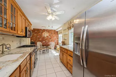 26 Wren Court, Northport, NY 11768 - Photo 3