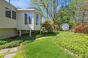 26 Wren Ct, Northport, NY 11768 - Photo 29