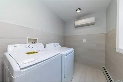 57 Earle Avenue #2nd Floor, Lynbrook, NY 11563 - Photo 11