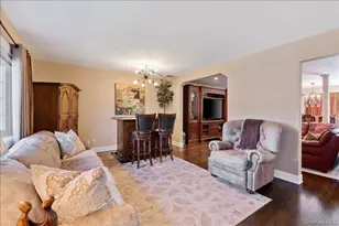 157 Manor St, Plainview, NY 11803 - Photo 23