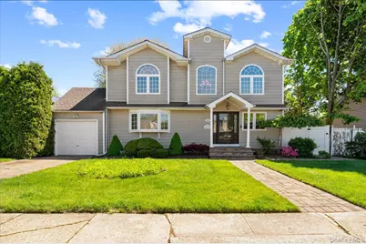157 Manor Street, Plainview, NY 11803 - Photo 1