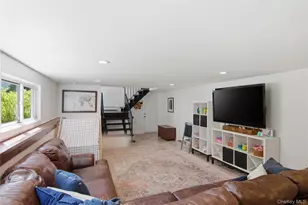 61 Bankside Dr, Centerport, NY 11721 - Photo 25
