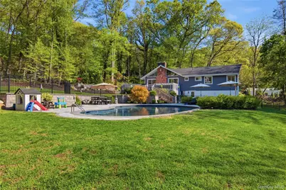 61 Bankside Drive, Centerport, NY 11721 - Photo 39