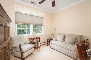 12 Sarah Ct, Amityville, NY 11701 - Photo 11