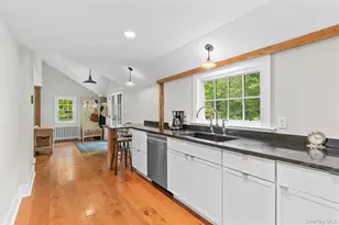 23 Pound Ridge Rd, Pound Ridge, NY 10576 - Photo 15