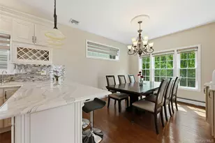 9 Oxford Court, Wheatley Heights, NY 11798 - Photo 9