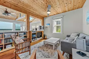 29 E Bayview Ave, Ocean Beach, NY 11770 - Photo 23