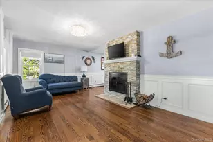2968 Islip Ct, Wantagh, NY 11793 - Photo 5