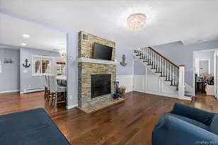 2968 Islip Ct, Wantagh, NY 11793 - Photo 5