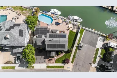 2968 Islip Court, Wantagh, NY 11793 - Photo 37
