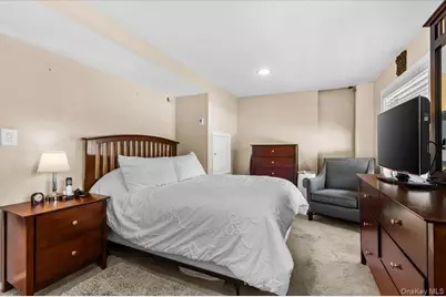2968 Islip Court, Wantagh, NY 11793 - Photo 25