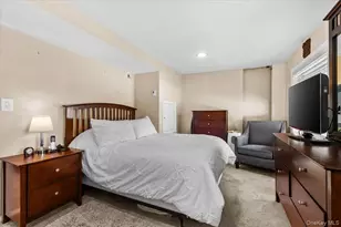 2968 Islip Ct, Wantagh, NY 11793 - Photo 25