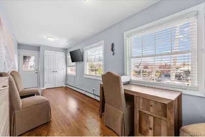 2968 Islip Court, Wantagh, NY 11793 - Photo 15