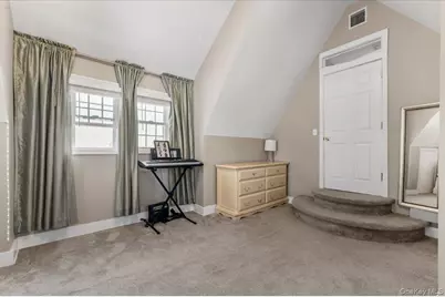 2968 Islip Court, Wantagh, NY 11793 - Photo 21
