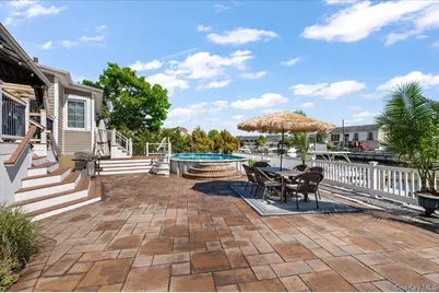 2968 Islip Court, Wantagh, NY 11793 - Photo 29