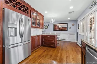 2968 Islip Court, Wantagh, NY 11793 - Photo 11