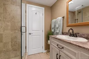 2968 Islip Ct, Wantagh, NY 11793 - Photo 27