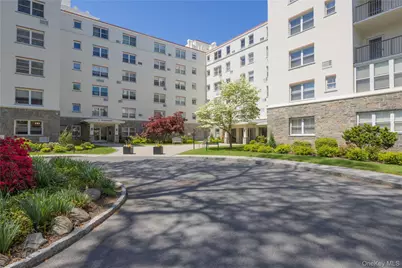 1 Stoneleigh #5M, Bronxville, NY 10708 - Photo 1