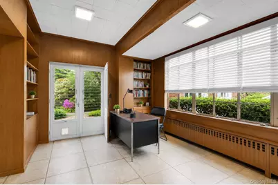 184 Commonwealth Avenue, Mount Vernon, NY 10552 - Photo 17