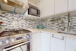 68-15 Selfridge St, Forest Hills, NY 11375 - Photo 11