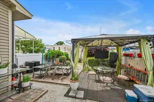 60-33 80th Ave, Glendale, NY 11385 - Photo 15