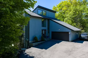 26 Mandy Ln, Washingtonville, NY 10992 - Photo 3