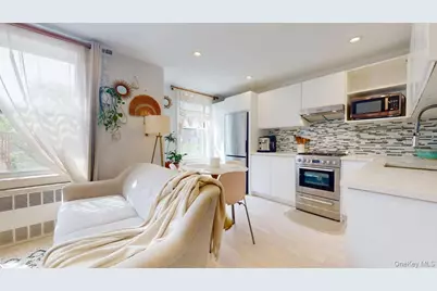 68-15 Selfridge Street #3D, Forest Hills, NY 11375 - Photo 7