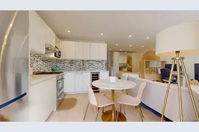 68-15 Selfridge Street #3D, Forest Hills, NY 11375 - Photo 9