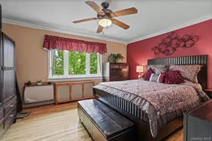 61-36 77th St, Middle Village, NY 11379 - Photo 15