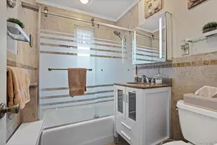 61-36 77th St, Middle Village, NY 11379 - Photo 13