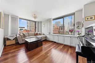 2 S End Ave, New York, NY 10280 - Photo 3