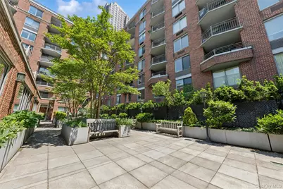 2 S End Avenue #9C, New York, NY 10280 - Photo 11