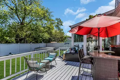 1395 Exeter Street, Baldwin, NY 11510 - Photo 17