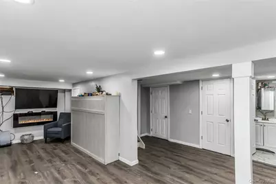 1395 Exeter Street, Baldwin, NY 11510 - Photo 15
