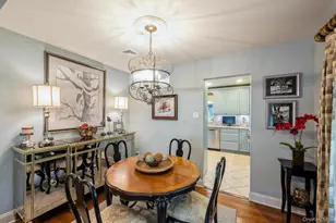 51 Chelsea Dr, Mount Sinai, NY 11766 - Photo 9