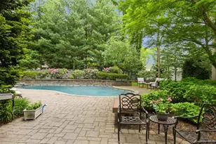 51 Chelsea Dr, Mount Sinai, NY 11766 - Photo 31