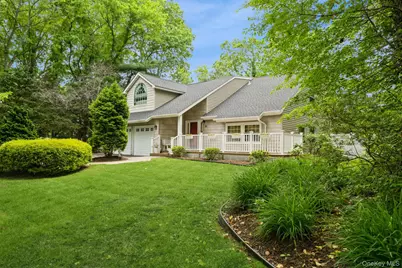 51 Chelsea Drive, Mount Sinai, NY 11766 - Photo 3